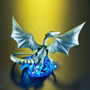 MONSTERS CHRONICLE: Yu-Gi-Oh! Duel Monsters - Blue Eyes White Dragon