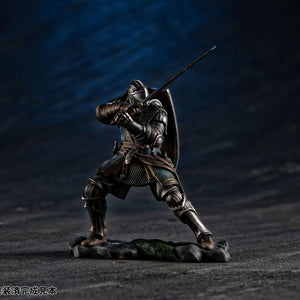Game Piece Collection: DARK SOULS - Senior Knight & Chaos Witch Quelaag