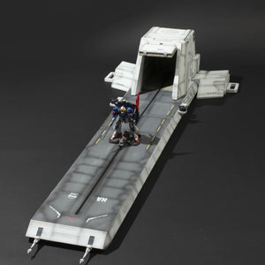 Realistic Model Series: Mobile Suit Gundam ZZ - 1/144 HG Series Nahel Argama Catapult Deck