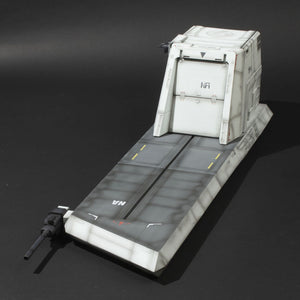 Realistic Model Series: Mobile Suit Gundam ZZ - 1/144 HG Series Nahel Argama Catapult Deck