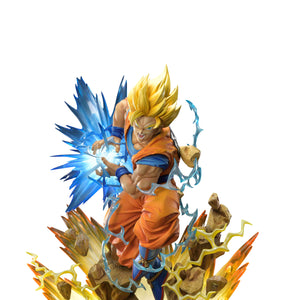 Prime 1 Studio x MegaHouse Mega Premium Collectible: Dragon Ball Z - Son Goku (Super Saiyan) DX Ver.