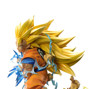 Prime 1 Studio x MegaHouse Mega Premium Collectible: Dragon Ball Z - Son Goku (Super Saiyan) DX Ver.