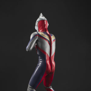 Ultimate Article: Ultraman Tiga (Multi Type)
