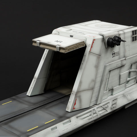 Realistic Model Series: Mobile Suit Gundam ZZ - 1/144 HG Series Nahel Argama Catapult Deck