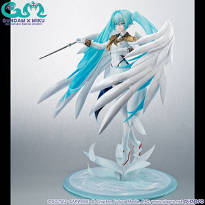 Lucrea: Mobile Suit Gundam 45th Anniversary × Hatsune Miku – Hatsune Miku × Wing Gundam Zero EW (2nd Order)