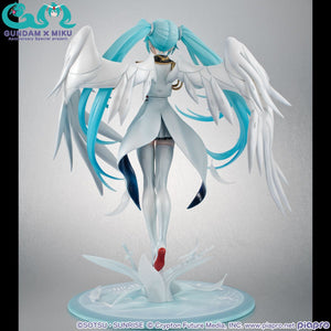 Lucrea: Mobile Suit Gundam 45th Anniversary × Hatsune Miku – Hatsune Miku × Wing Gundam Zero EW (2nd Order)