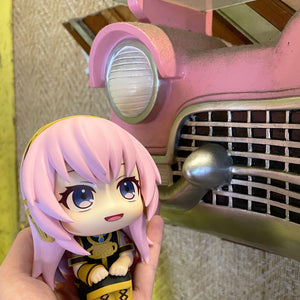 Lookup: Megurine Luka