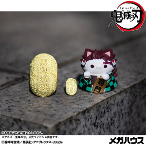 MEGA CAT PROJECT: Demon Slayer: Kimetsu no Yaiba Nyanko Fortune Cat Ver. 2