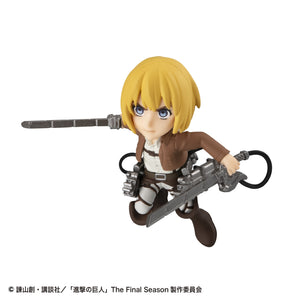 Tobimas: Attack on Titan