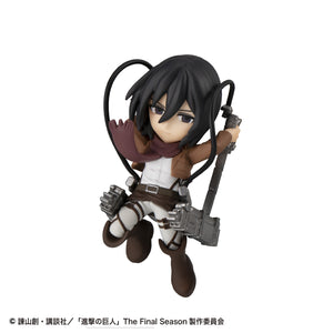 Tobimas: Attack on Titan