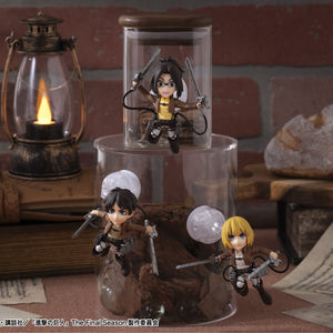 Tobimas: Attack on Titan
