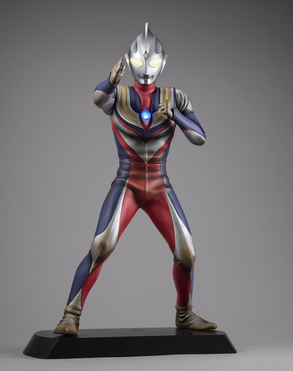 Ultimate Article: Ultraman Tiga (Multi Type) -Battle Image Color