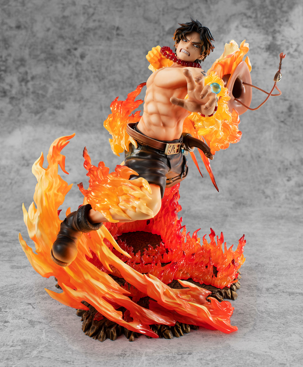 ONE PIECE POP maximum エース フィギュア-