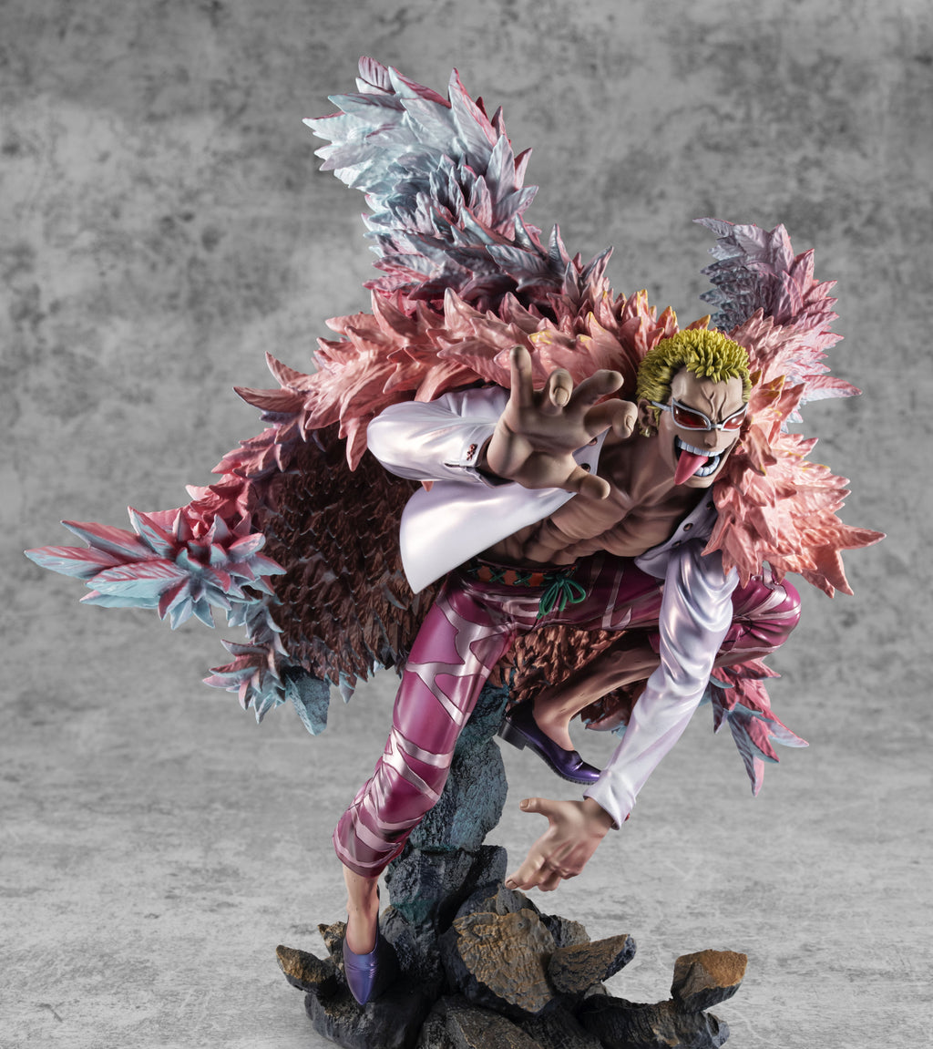 MegaHouse One Piece Portrait of Pirates SA-Maximum Heavenly Demon  Donquixote Doflamingo Figure (pink)